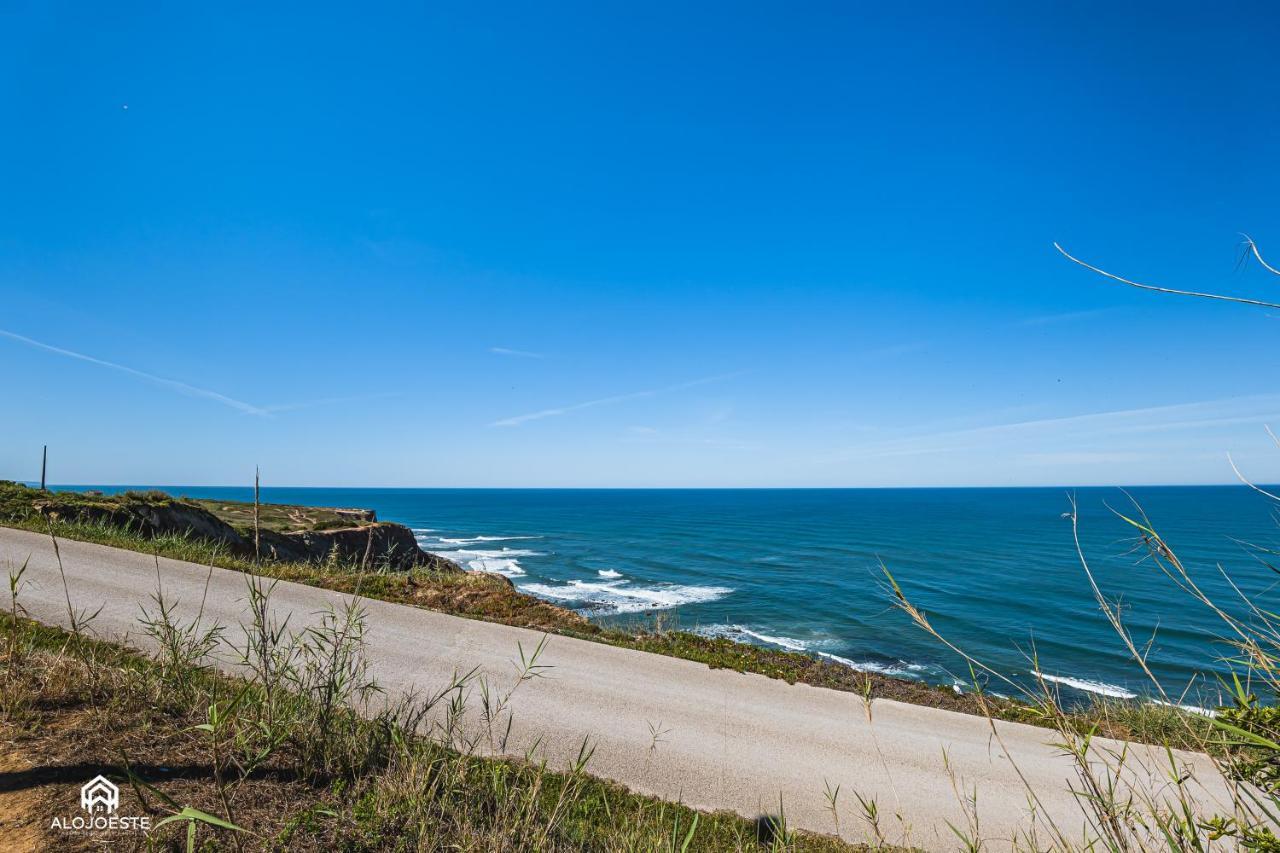 Casa A Beira Mar - Countryhouse With Ocean View São Pedro da Cadeira Exterior photo