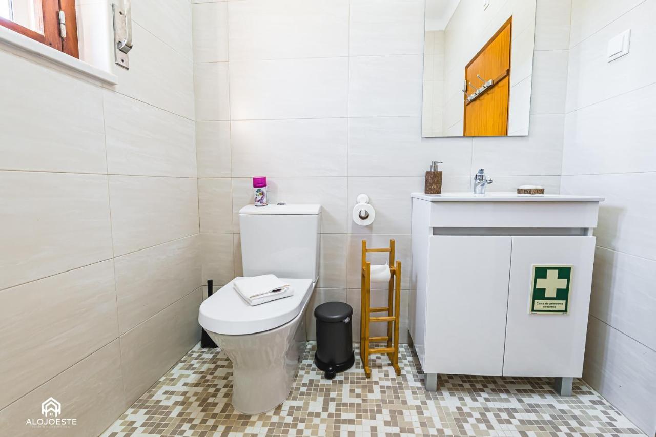 Casa A Beira Mar - Countryhouse With Ocean View São Pedro da Cadeira Exterior photo