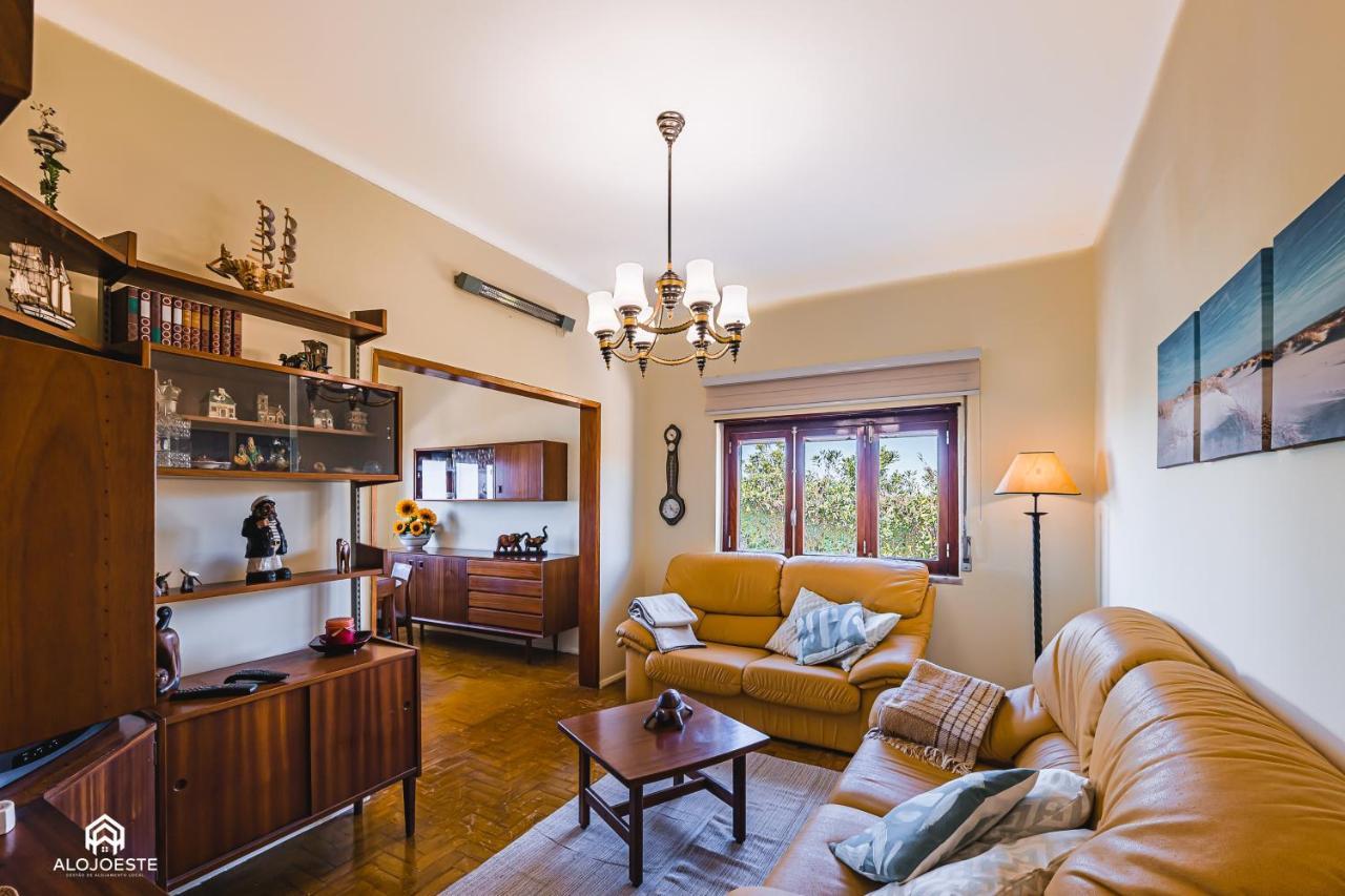 Casa A Beira Mar - Countryhouse With Ocean View São Pedro da Cadeira Exterior photo
